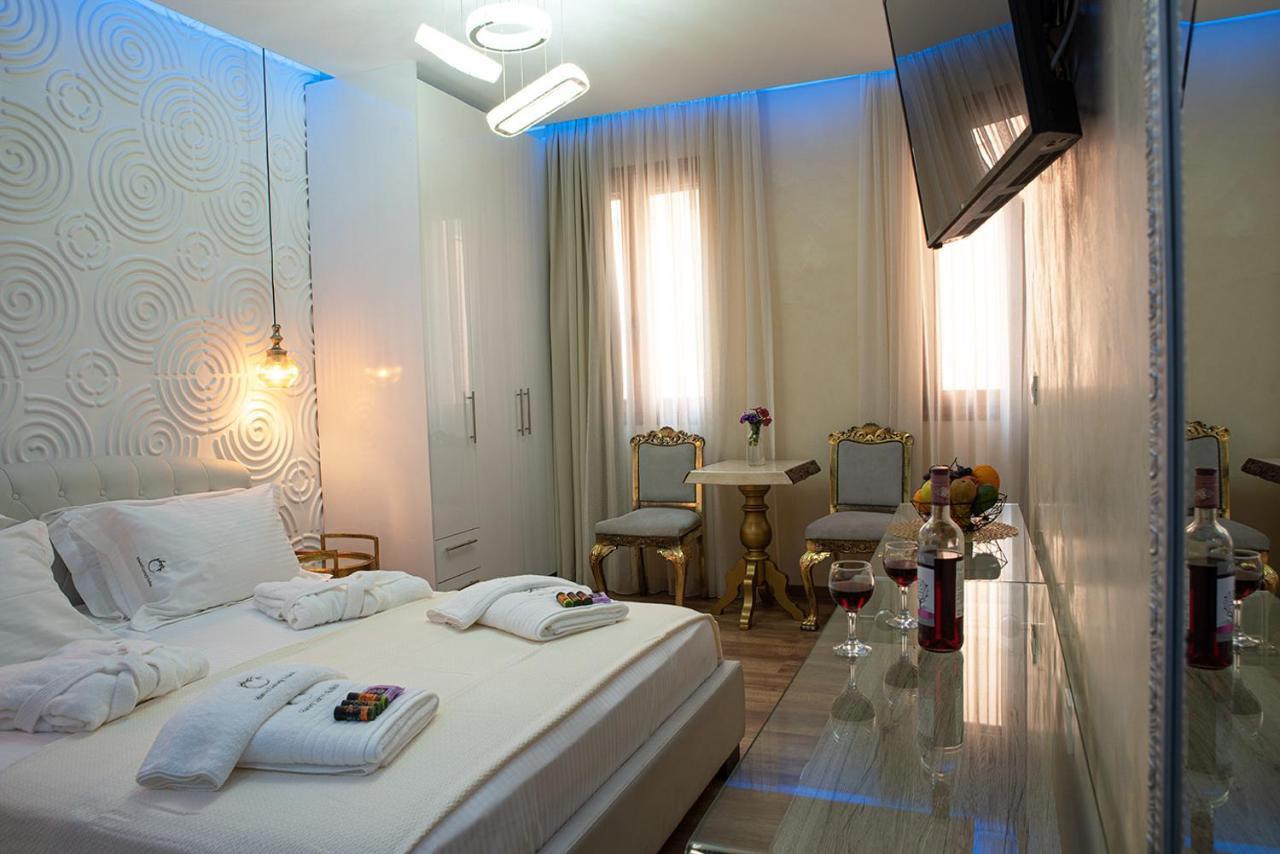 Edward Luxury * Chania (Crete)